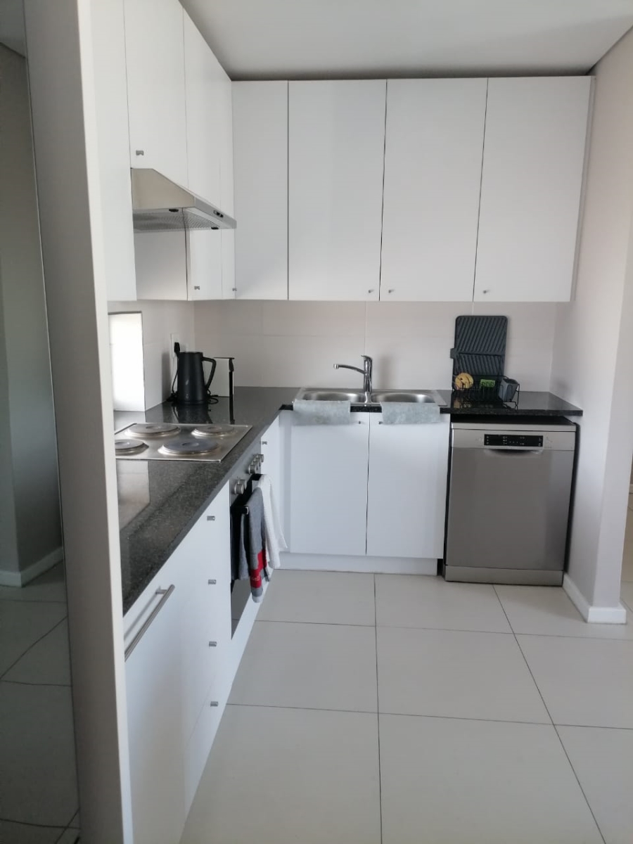 2 Bedroom Property for Sale in Somerset Lakes Western Cape